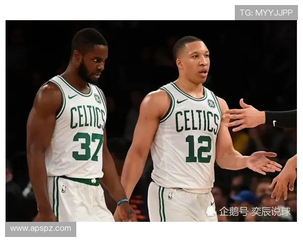 凯尔特人官方发布佩顿普里查德赛场胜利照片团队荣耀再一次绽放